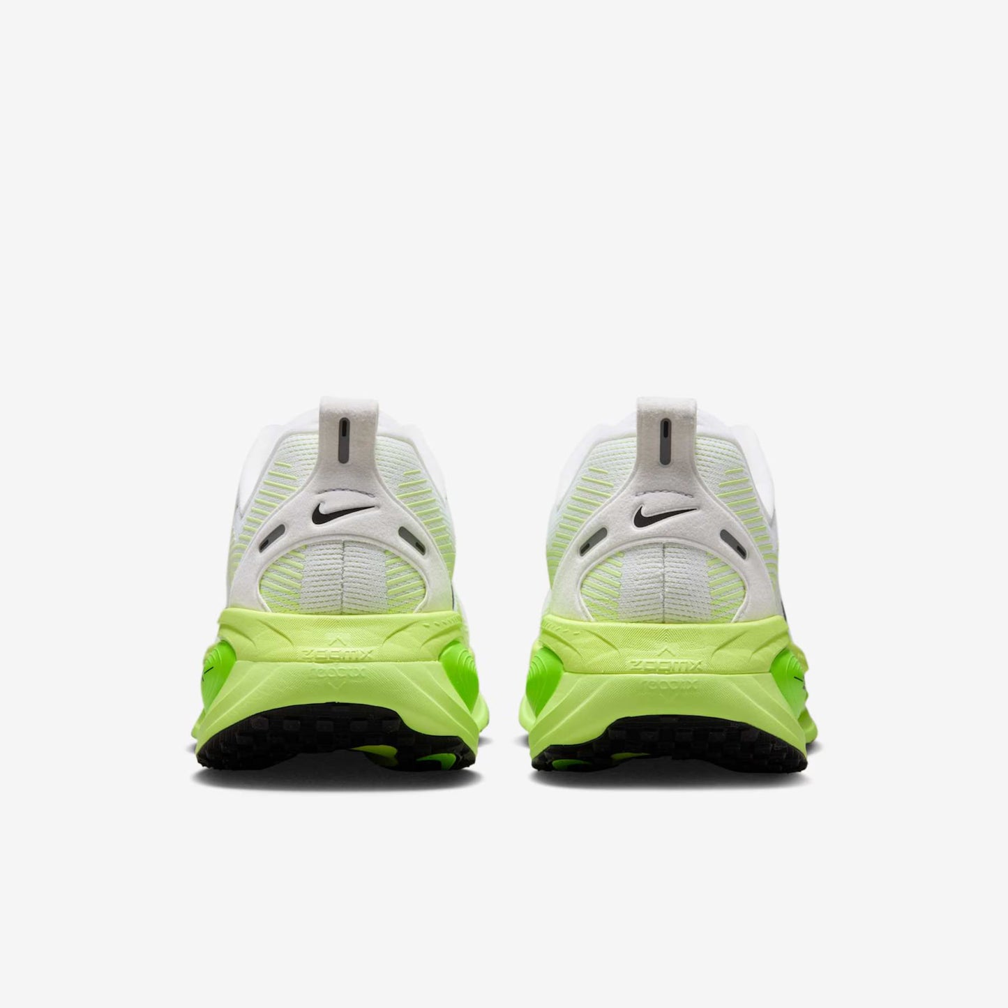 NIKE VOMERO 18 - COMPRA 1 LLEVA 2