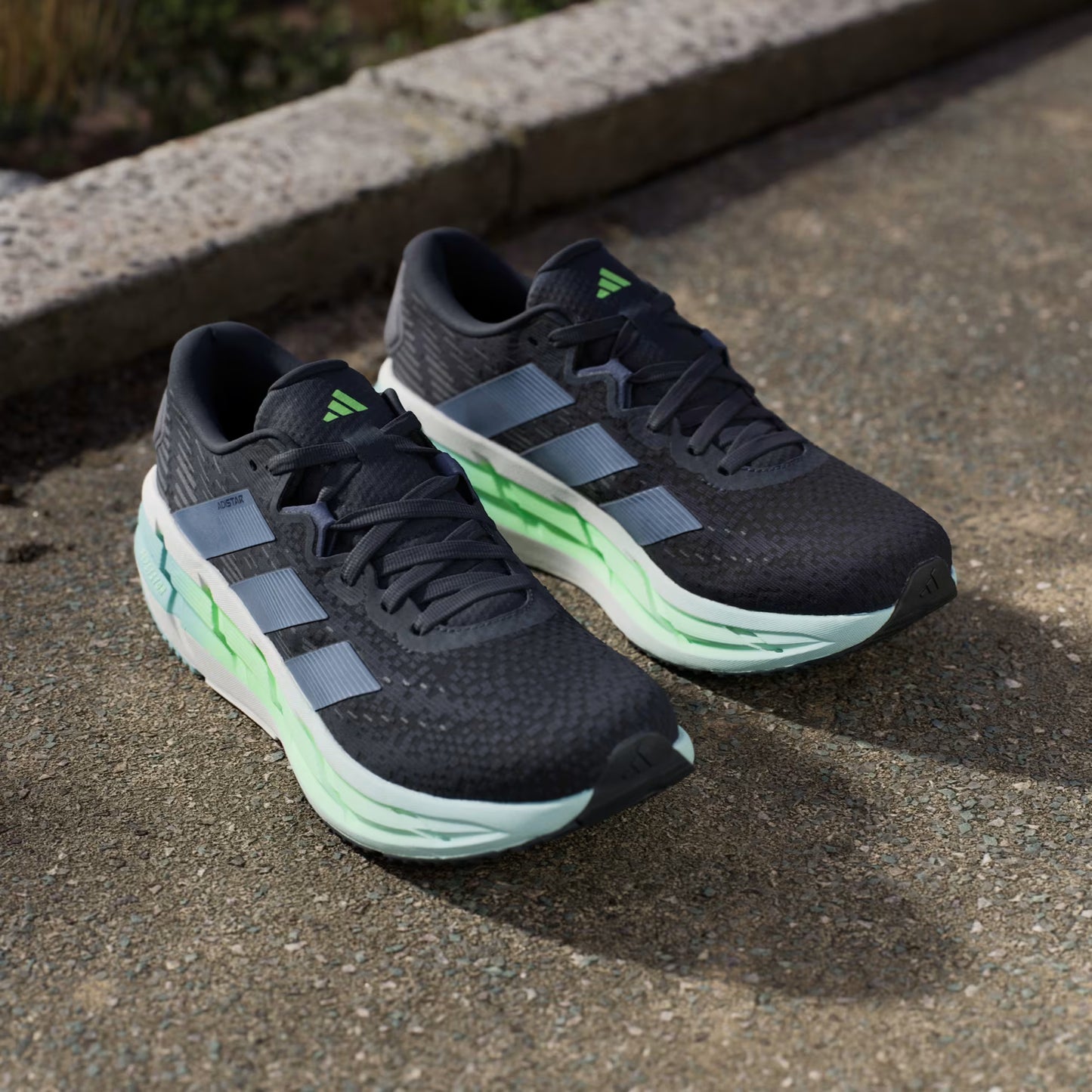 ADIDAS ADISTAR 4 - COMPRA 1 LLEVA 2 + Envío Gratis
